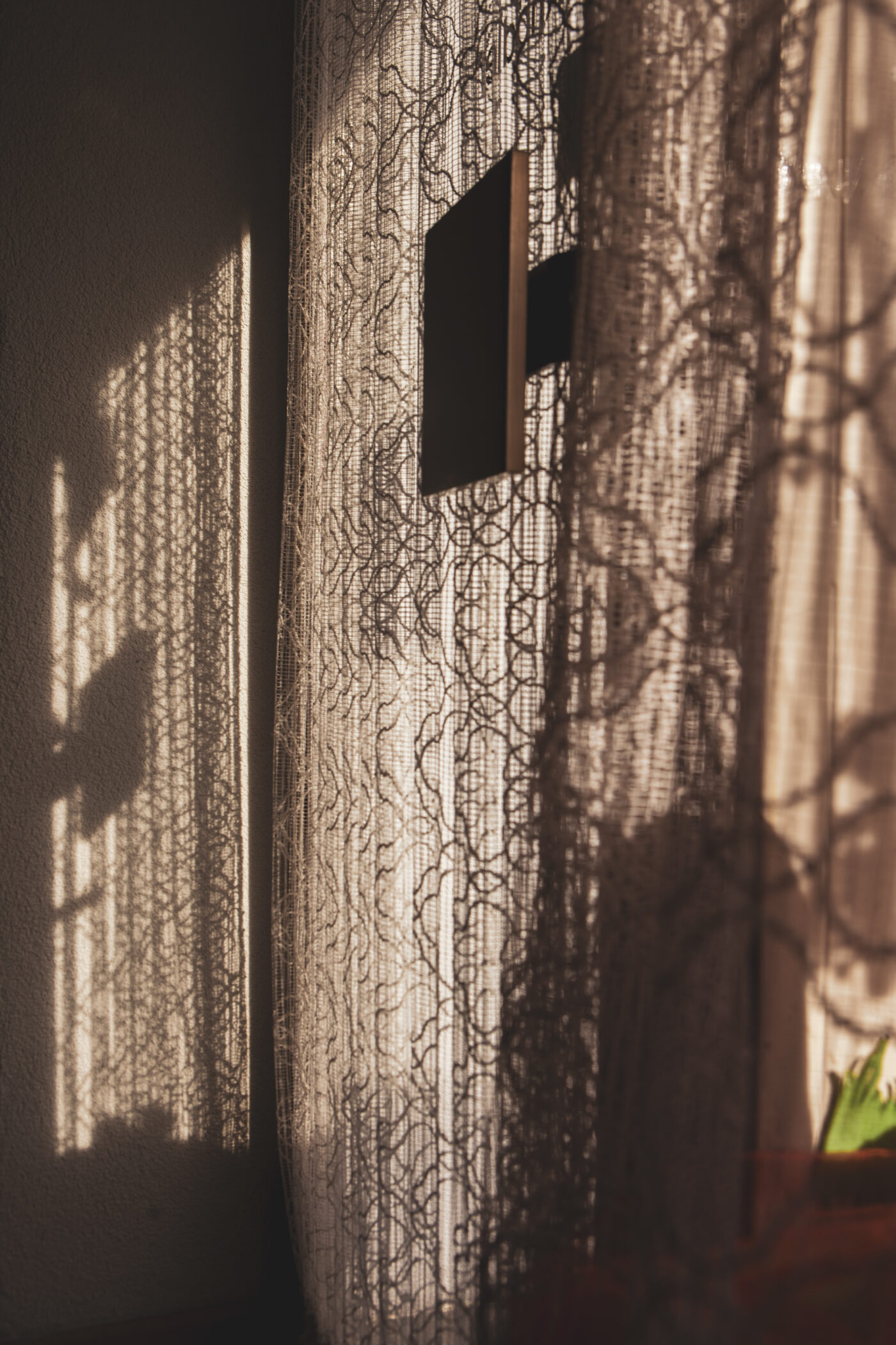 Vorhang Retro mit Schatten